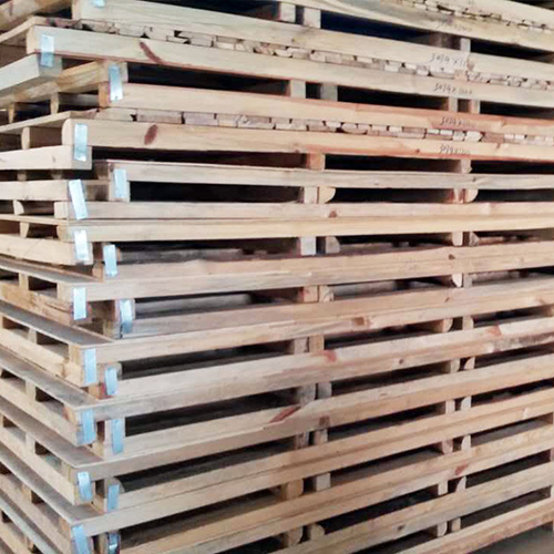 昆明木托盤穩(wěn)固的